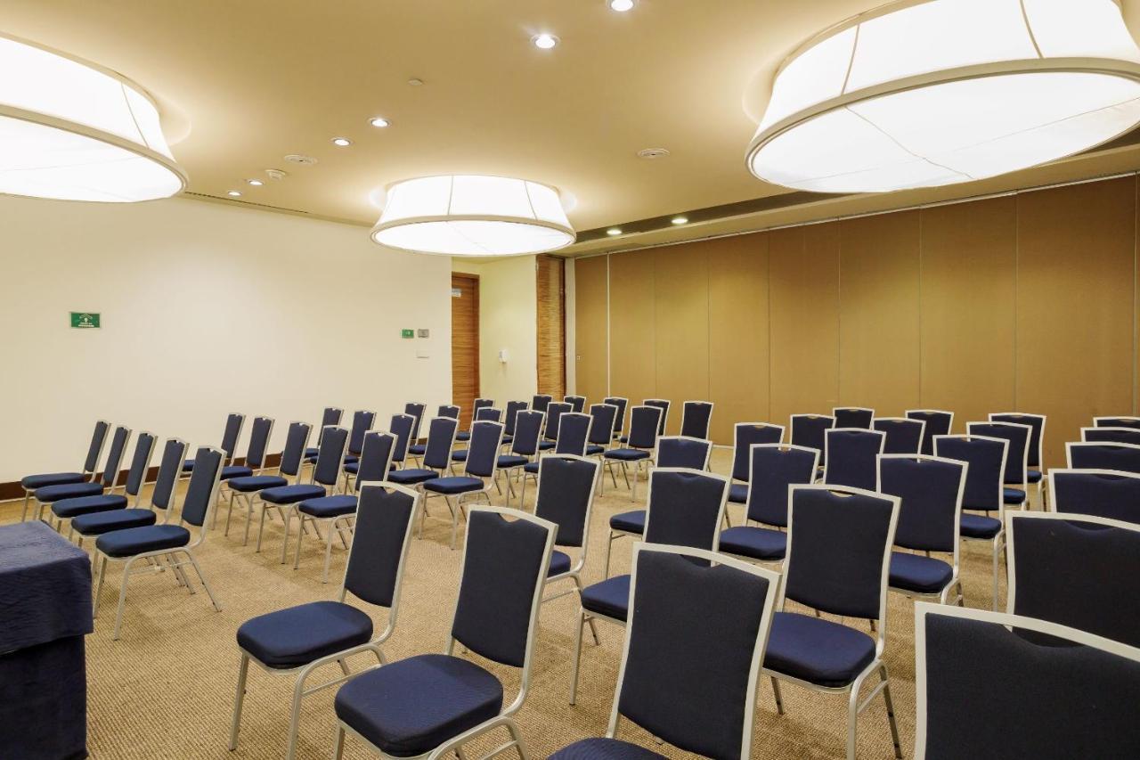 Hotel Camino Real Santa Fe Ciudad de México Exteriér fotografie Meeting room