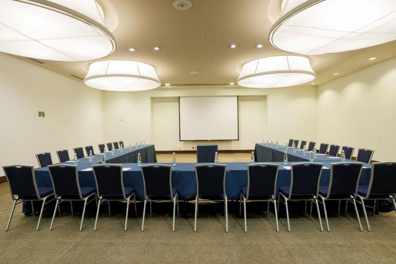 Hotel Camino Real Santa Fe Ciudad de México Exteriér fotografie Meeting room